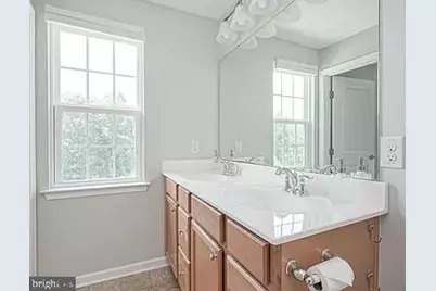 40 Village Green Lane, Sicklerville, NJ 08081 - Photo 11