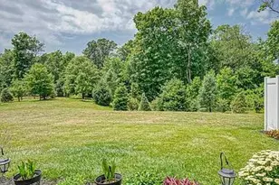 40 Village Green Ln, Sicklerville, NJ 08081 - Photo 7