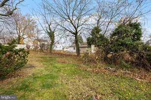 26 E Phoenix Ave, Lawnside, NJ 08045 - Photo 29