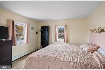 26 E Phoenix Avenue, Lawnside, NJ 08045 - Photo 23