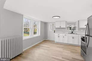 409 Cedar Ave, Lindenwold, NJ 08021 - Photo 9