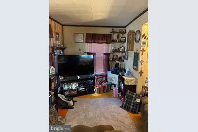 213 W Lake Avenue, Gloucester Township, NJ 08012 - Photo 3