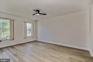 2607 Beacon Hill Dr, Sicklerville, NJ 08081 - Photo 13