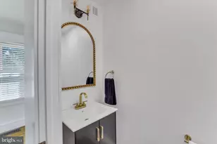 222 Berlin Rd N, Lindenwold, NJ 08021 - Photo 15