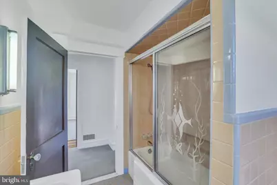 222 Berlin Road N, Lindenwold, NJ 08021 - Photo 13