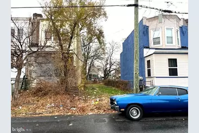 1040 N 19th Street, Camden, NJ 08105 - Photo 1