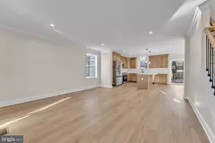 104 E Clearview Ave, Pine Hill, NJ 08021 - Photo 11