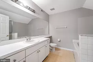 4401 Aberdeen Ln, Gloucester Township, NJ 08012 - Photo 25