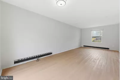 548 W Loch Lomond Drive, Sicklerville, NJ 08081 - Photo 7