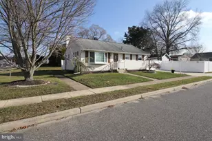 300 Cressmont Ave, Gloucester Township, NJ 08012 - Photo 3