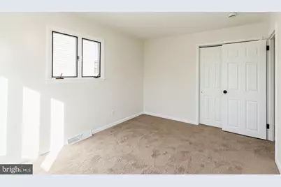 1433 Oriental Avenue, Gloucester City, NJ 08030 - Photo 23