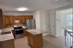 3 Coachlight Dr, Sicklerville, NJ 08081 - Photo 9