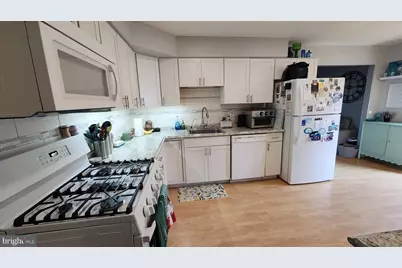 647 Taranto Avenue, Gloucester Township, NJ 08012 - Photo 5