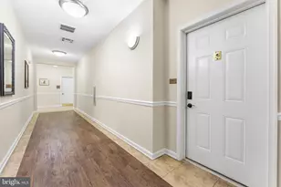 234 Breeders Cup Dr, Cherry Hill, NJ 08002 - Photo 5