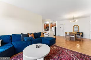 234 Breeders Cup Dr, Cherry Hill, NJ 08002 - Photo 7