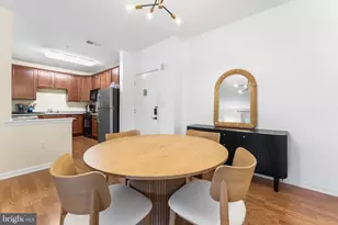 234 Breeders Cup Dr, Cherry Hill, NJ 08002 - Photo 9