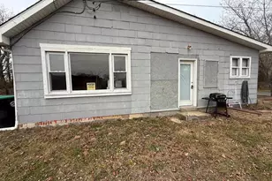 139 Cedar St, Hammonton, NJ 08037 - Photo 3