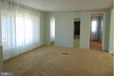 28 Skyline Drive, Sicklerville, NJ 08081 - Photo 3