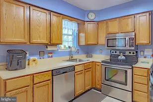 19 Devonshire Ct, Sicklerville, NJ 08081 - Photo 5