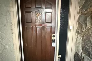 611 Jaeger Ct, Sicklerville, NJ 08081 - Photo 3