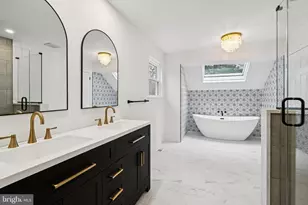 13 Barclay Ln, Voorhees, NJ 08043 - Photo 17