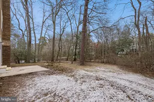 13 Barclay Ln, Voorhees, NJ 08043 - Photo 23