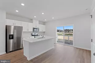 181 Sandy Rdg Rd, Sicklerville, NJ 08081 - Photo 9