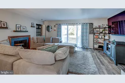 3 Crofton Cmns, Cherry Hill, NJ 08034 - Photo 1