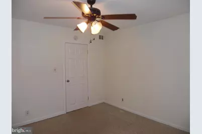 810 Powell Street, Gloucester City, NJ 08030 - Photo 9