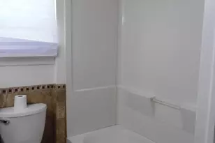 810 Powell St, Gloucester City, NJ 08030 - Photo 11