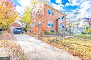 924 W Evesham Rd, Gloucester Township, NJ 08029 - Photo 3