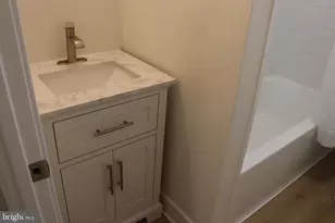 901 Bentley Rd, Lindenwold, NJ 08021 - Photo 13