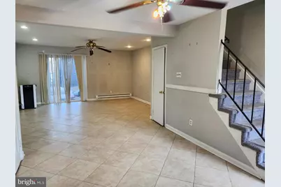 422 La Cascata, Clementon, NJ 08021 - Photo 3