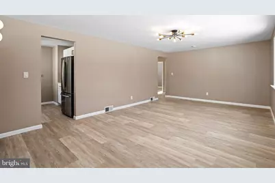 226 Adams Avenue, Barrington, NJ 08007 - Photo 7