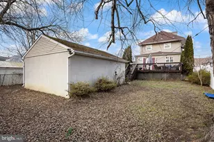 224 E Lafayette Ave, Magnolia, NJ 08049 - Photo 35