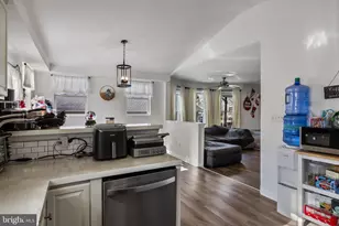 224 E Lafayette Ave, Magnolia, NJ 08049 - Photo 17