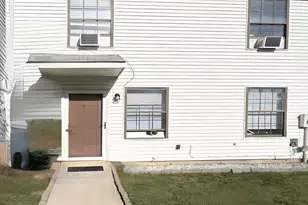 31 Brookshire Rd, Sicklerville, NJ 08081 - Photo 1