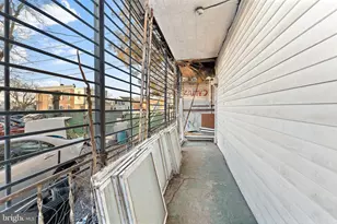 2622 Saunders St, Camden, NJ 08105 - Photo 3