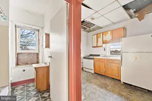 2622 Saunders St, Camden, NJ 08105 - Photo 13