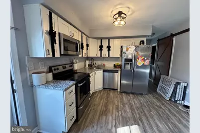 19 N Central Avenue, Sicklerville, NJ 08081 - Photo 5