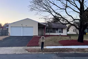 537 Four Mile Branch Rd, Sicklerville, NJ 08081 - Photo 1