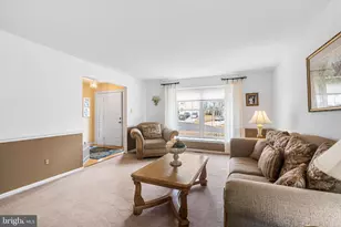 1 Overlook Cir, Sicklerville, NJ 08081 - Photo 9