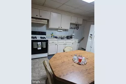 621 Henry Street, Camden, NJ 08103 - Photo 7