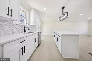 206 Mimosa Dr, Cherry Hill, NJ 08003 - Photo 11