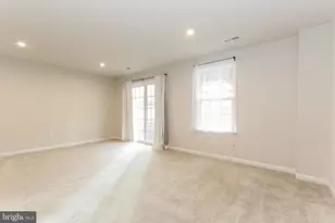 25 Continental Blvd, Sicklerville, NJ 08081 - Photo 7