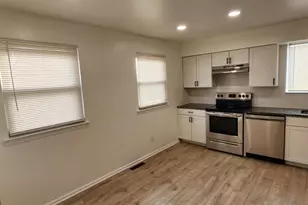 17 Fairfax Ave, Gloucester Township, NJ 08012 - Photo 3