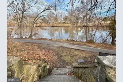 211 E Clinton Avenue, Oaklyn, NJ 08107 - Photo 25