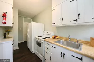 211 E Clinton Ave, Oaklyn, NJ 08107 - Photo 9