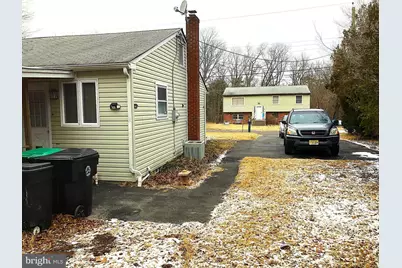 8 Roberts Lane, Berlin, NJ 08009 - Photo 5