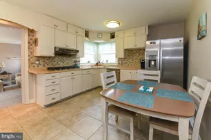 21 Hiawatha Rd, Somerdale, NJ 08083 - Photo 9
